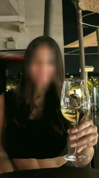 Charlotte, 40