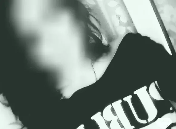 Emilie, 30