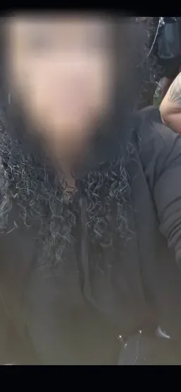 Ivana, 39