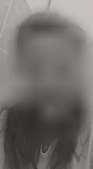 Kamilla, 30