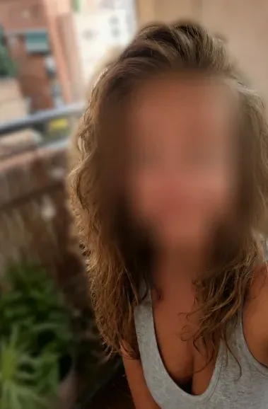 Lejla, 40