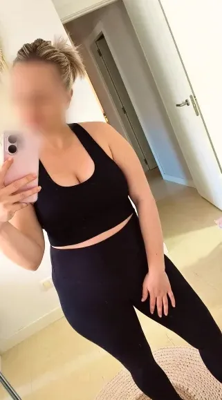Leyla, 36