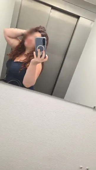 Olivia, 34